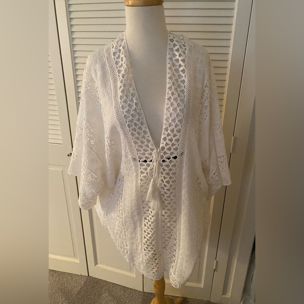 White lace poncho